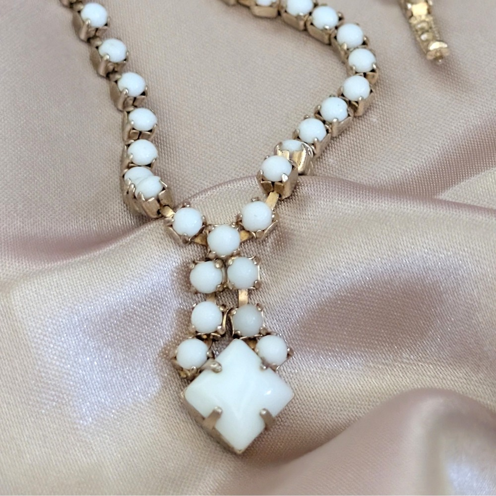 Vintage Milk Glass Choker Necklace White Prong Set Gold Tone 18" Mid Century